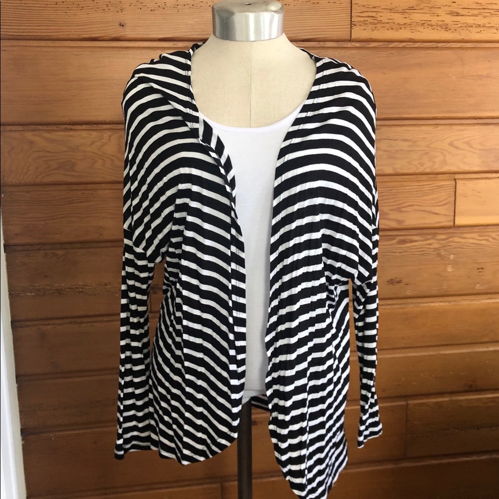 Black & White Lightweight Cardigan